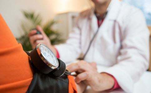 How to keep blood pressure at a normal level?